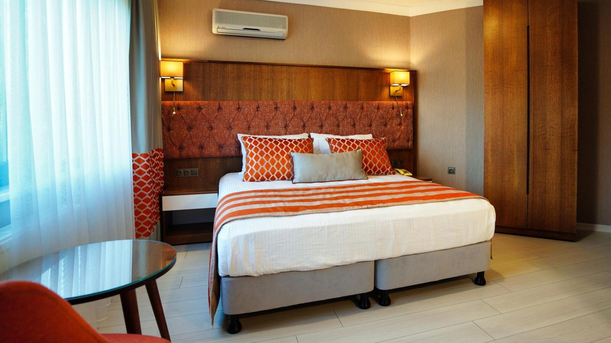 Vela Verde Hotel & Spa 亚洛瓦 外观 照片